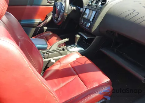 2010 Nissan Altima 2.5 S из США, поврежденный, VIN 1N4AL2EP5AC130634